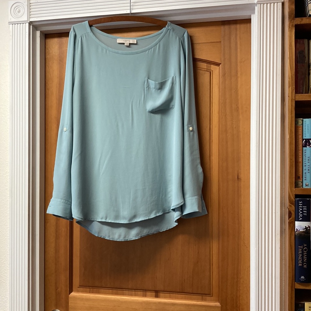 Loft/Ann Taylor soft aqua marine/robin egg blue blouse size L